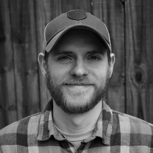 Alex's headshot